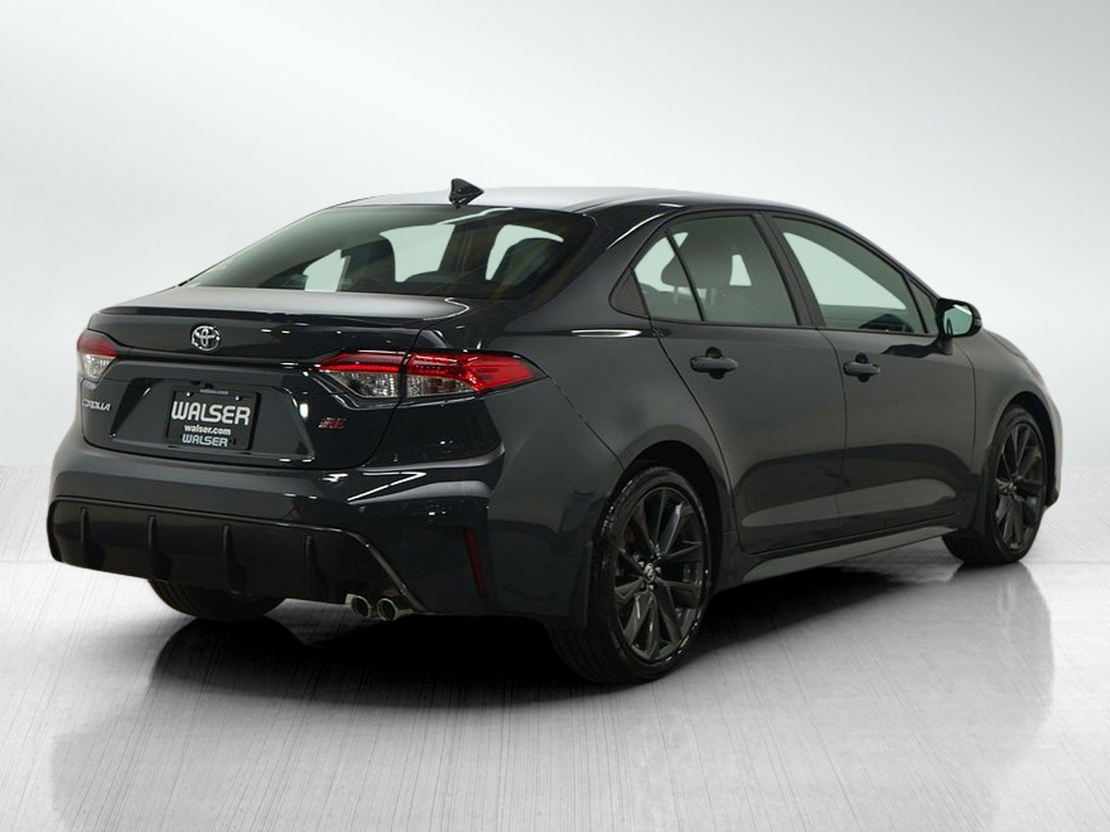 Used 2025 Toyota Corolla SE image 7