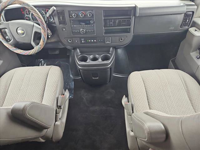 Used 2020 Chevrolet Express 3500 LT w/ LT Preferred Equipment Group image 15