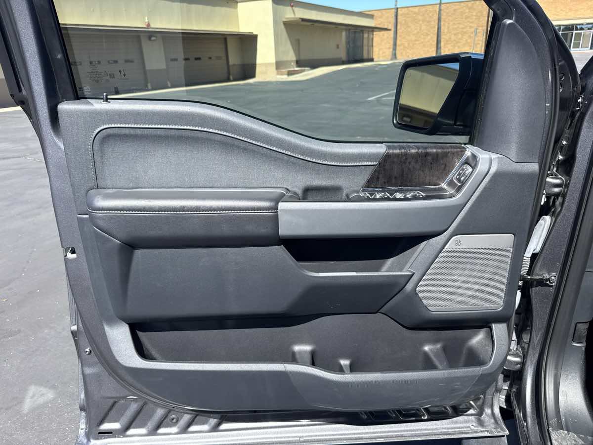 Used 2023 Ford F150 Lariat w/ Max Trailer Tow Package AWD/4WD image 14