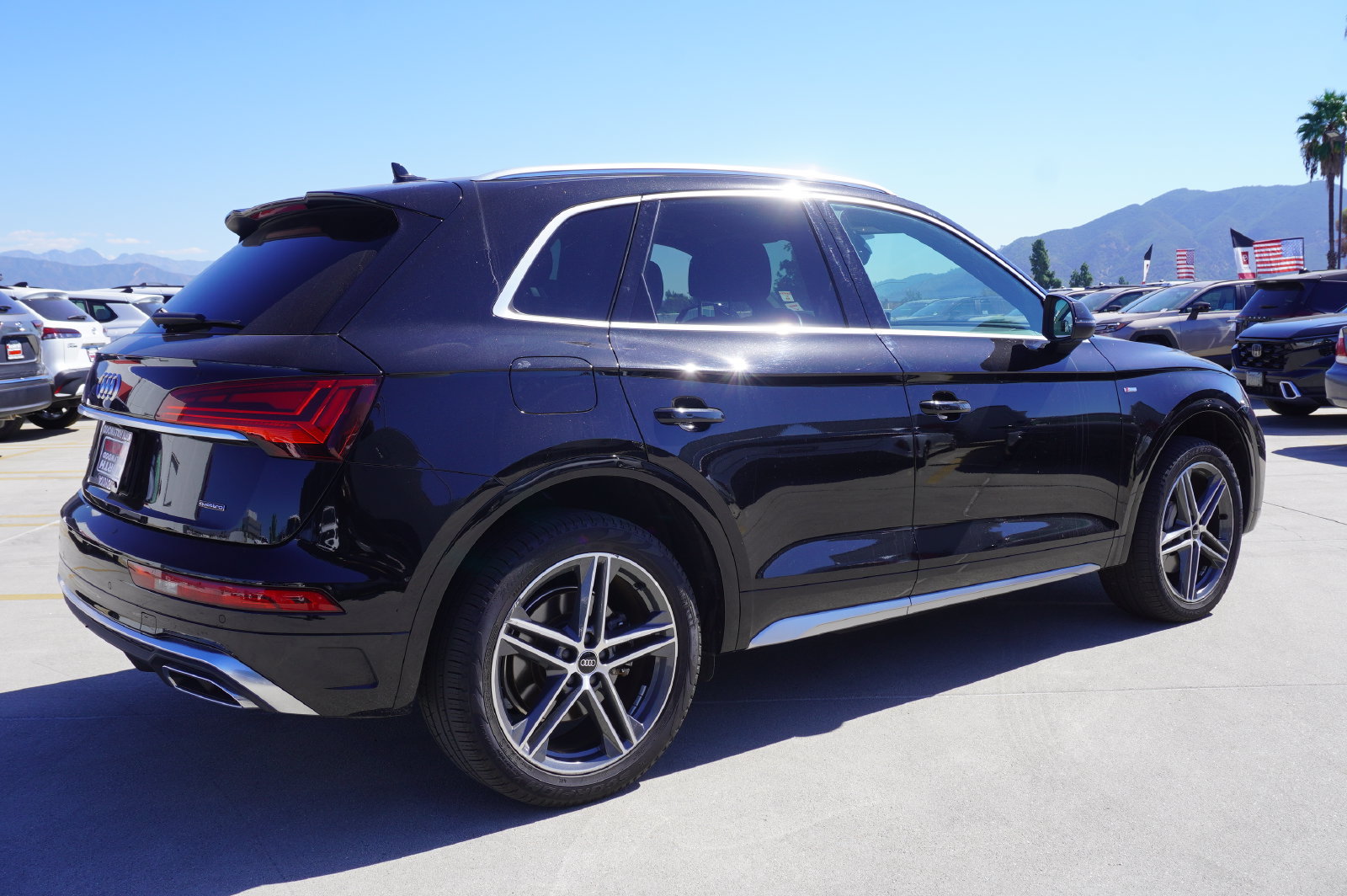Used 2022 Audi Q5 e Premium AWD/4WD image 6