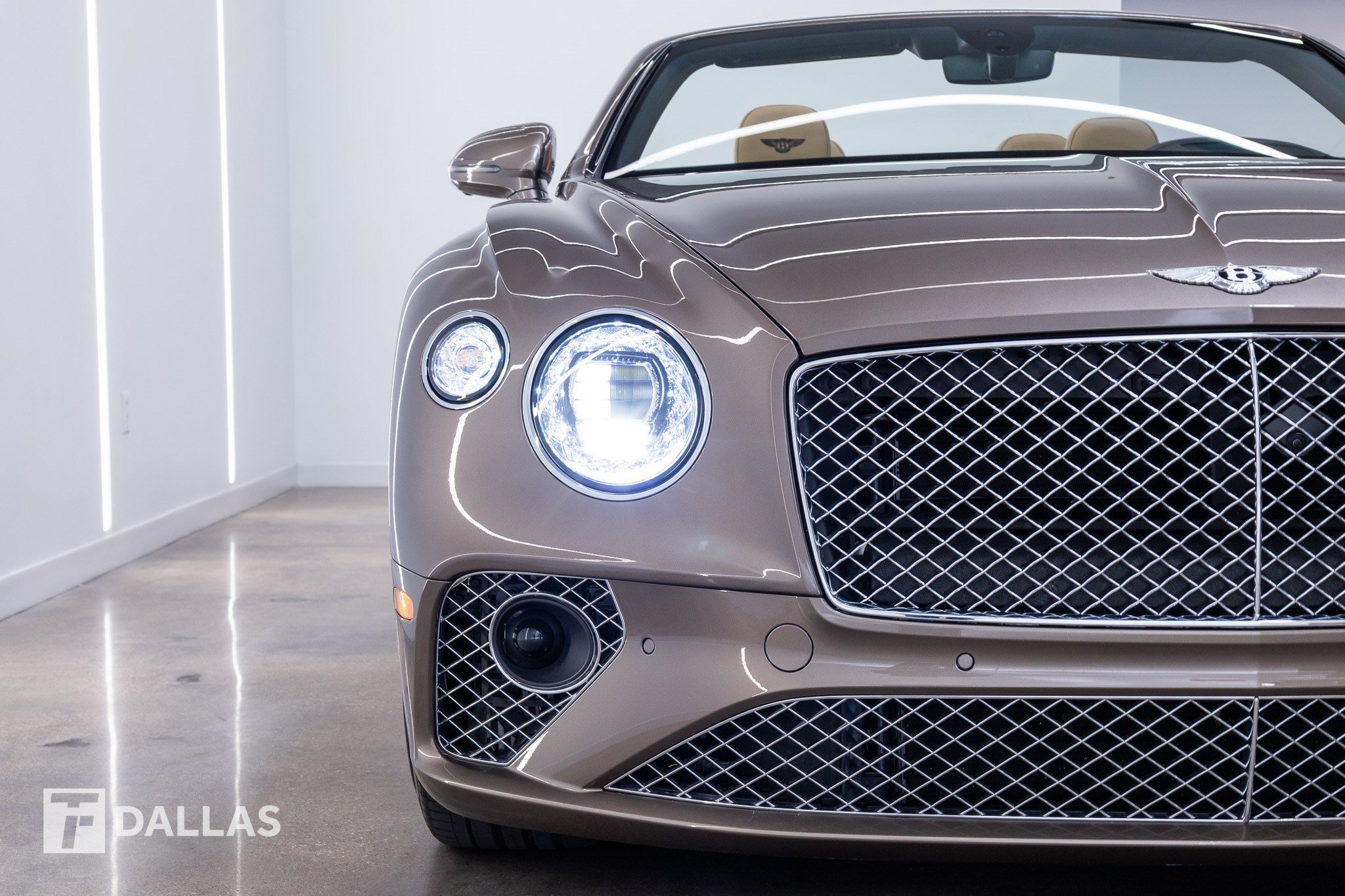 Used 2020 Bentley Continental GT AWD/4WD image 20