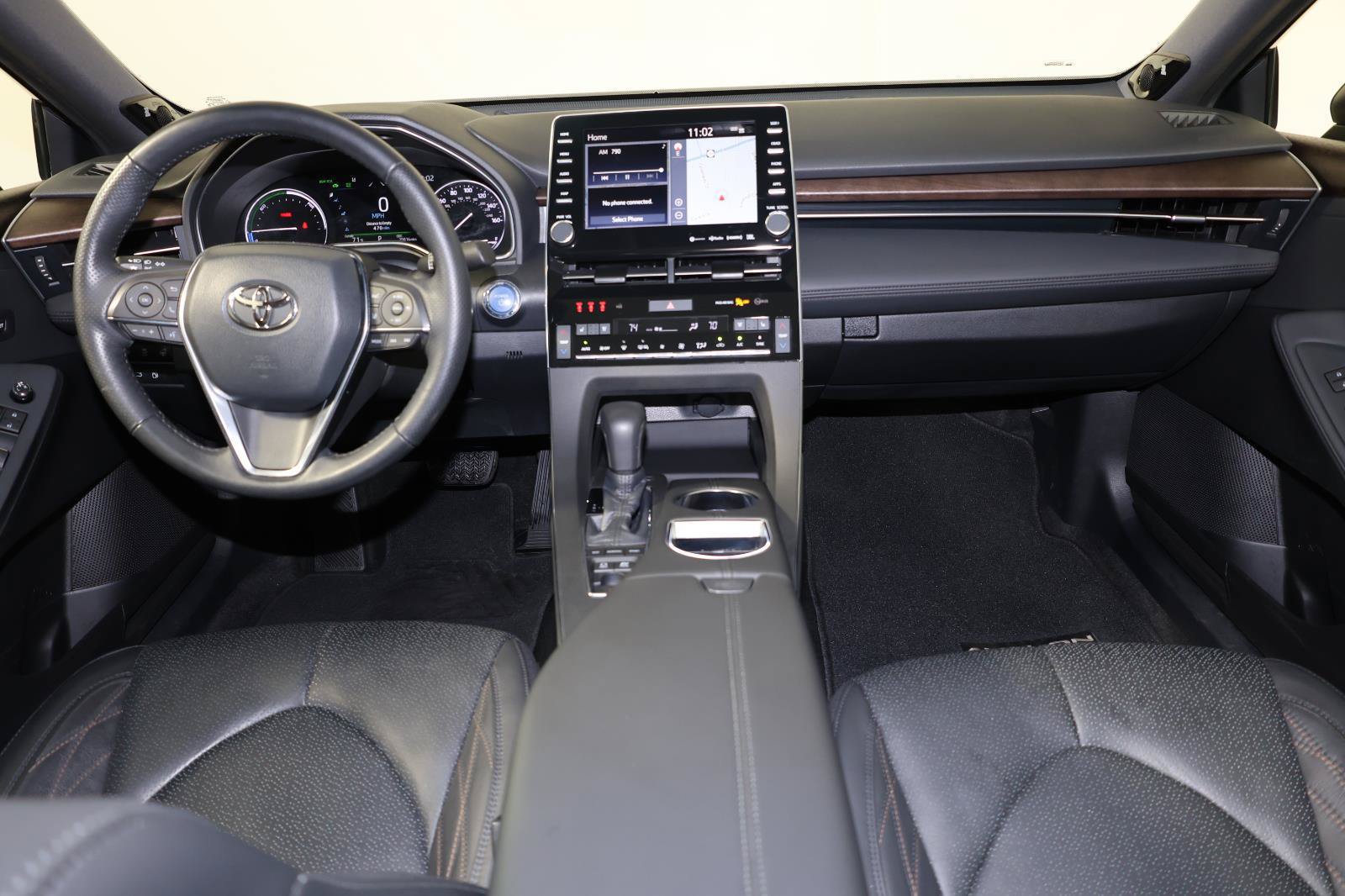 Used 2021 Toyota Avalon Limited FWD image 10