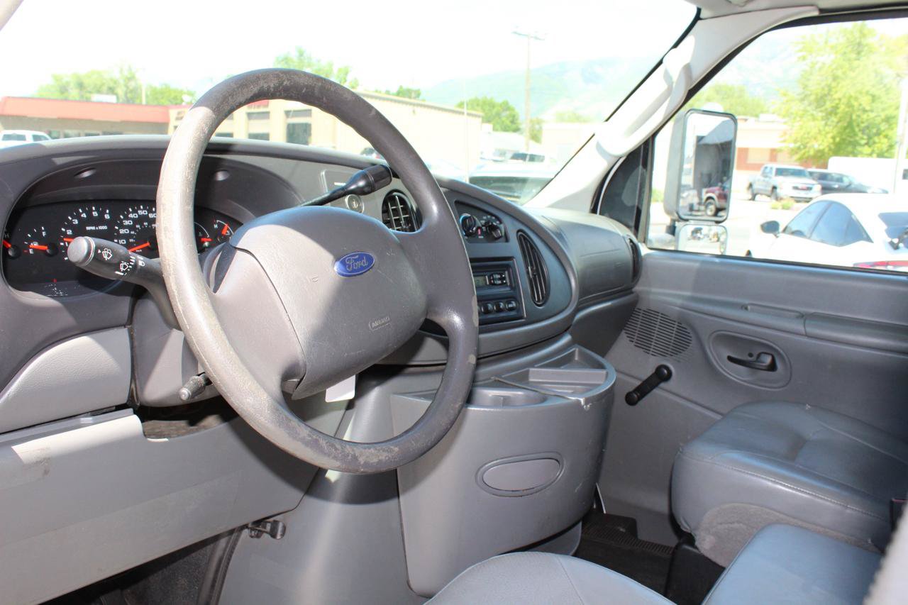 Used 2007 Ford E-450 and Econoline 450 RWD image 14