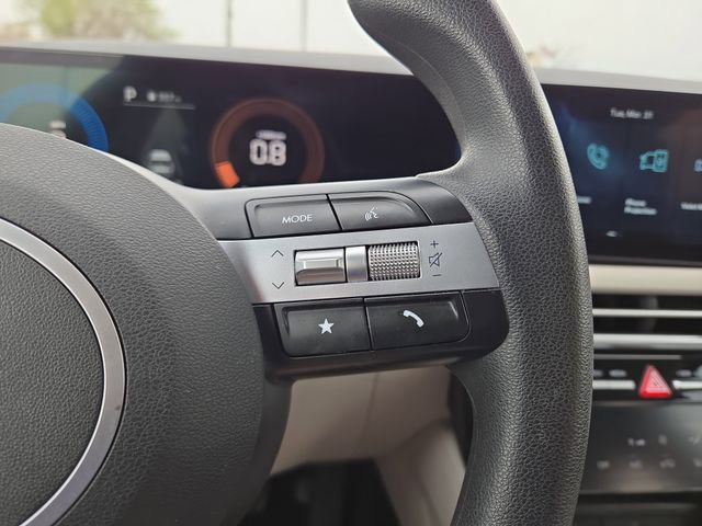 Certified 2025 Hyundai Tucson SEL image 19