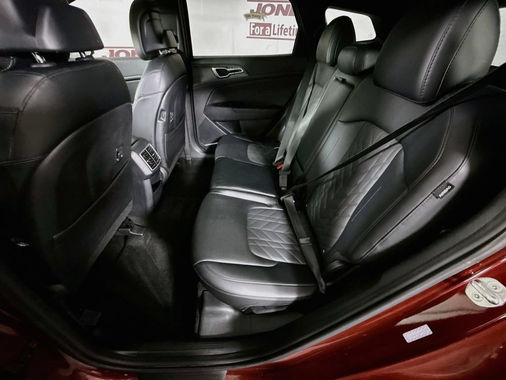Used 2025 Kia Sportage X-Line w/ Premium Package AWD/4WD image 29