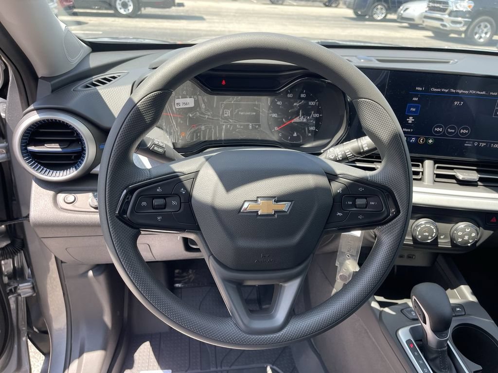 New 2026 Chevrolet Trax LS w/ LS Convenience Package FWD image 14