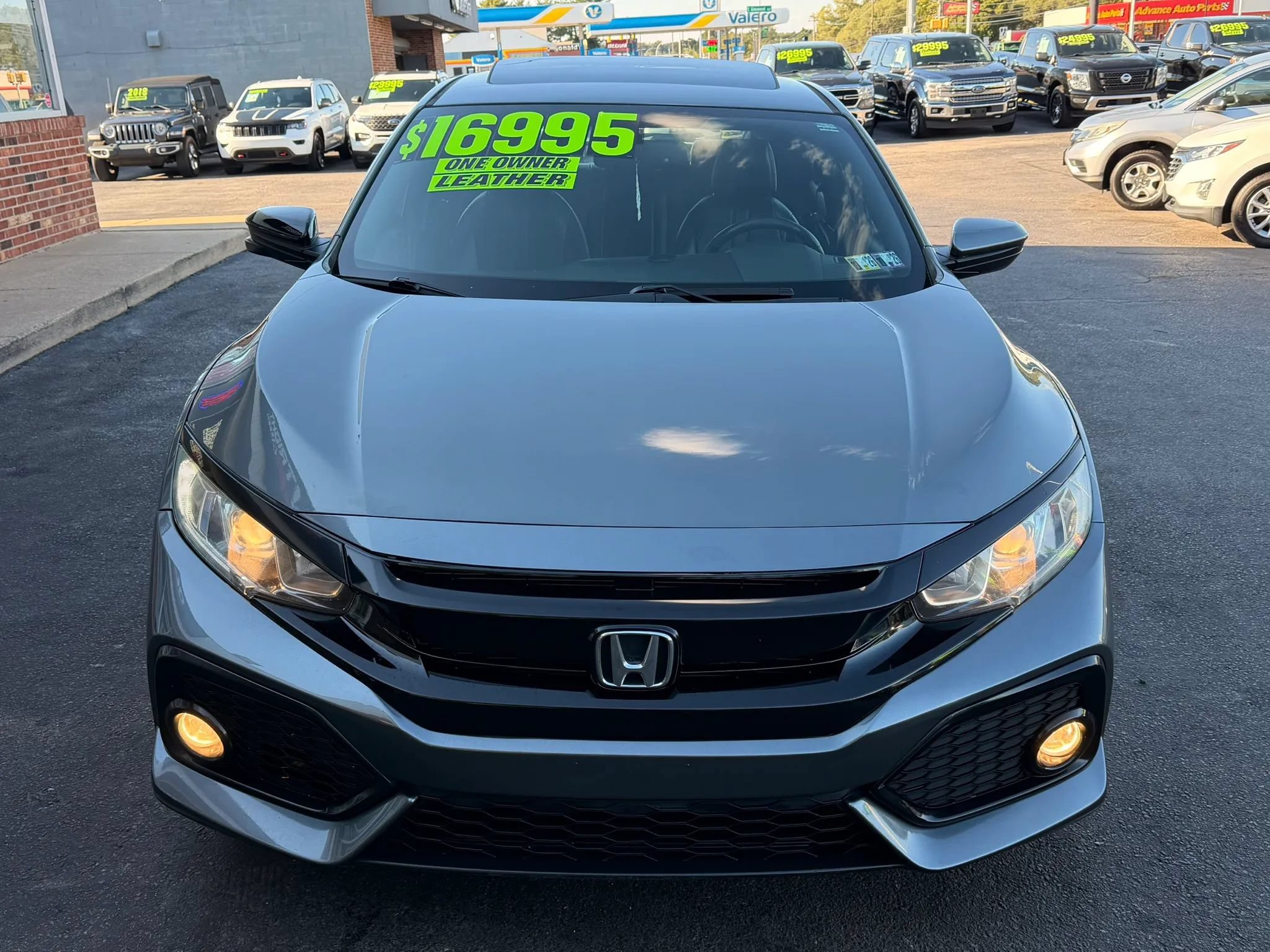Used 2017 Honda Civic EX-L image 7