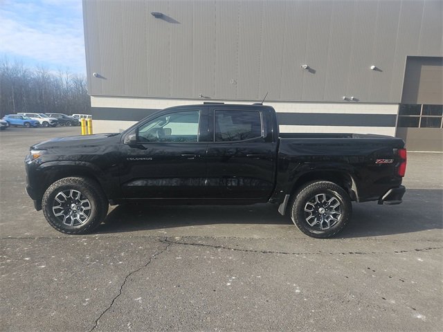 Certified 2025 Chevrolet Colorado Z71 image 2