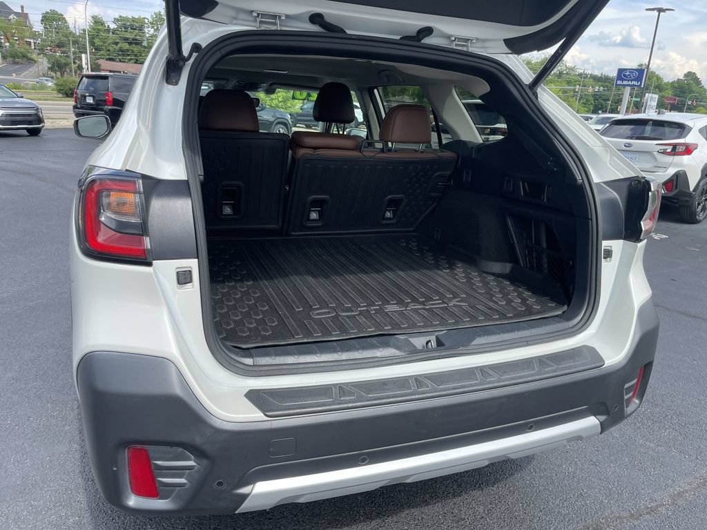 Used 2020 Subaru Outback Touring AWD/4WD image 38