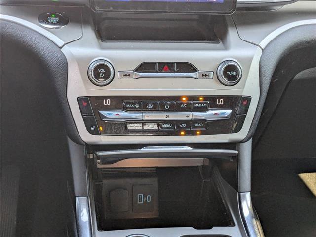 Used 2021 Ford Explorer XLT w/ Equipment Group 202A image 16