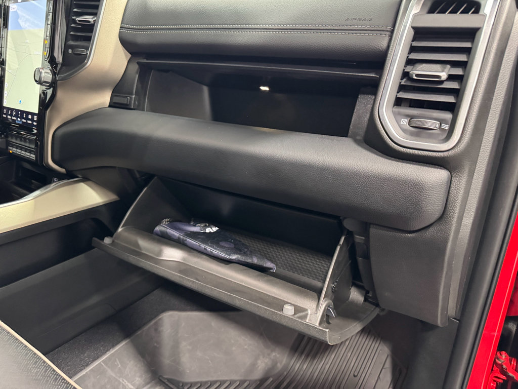 Used 2024 RAM 3500 Laramie image 20