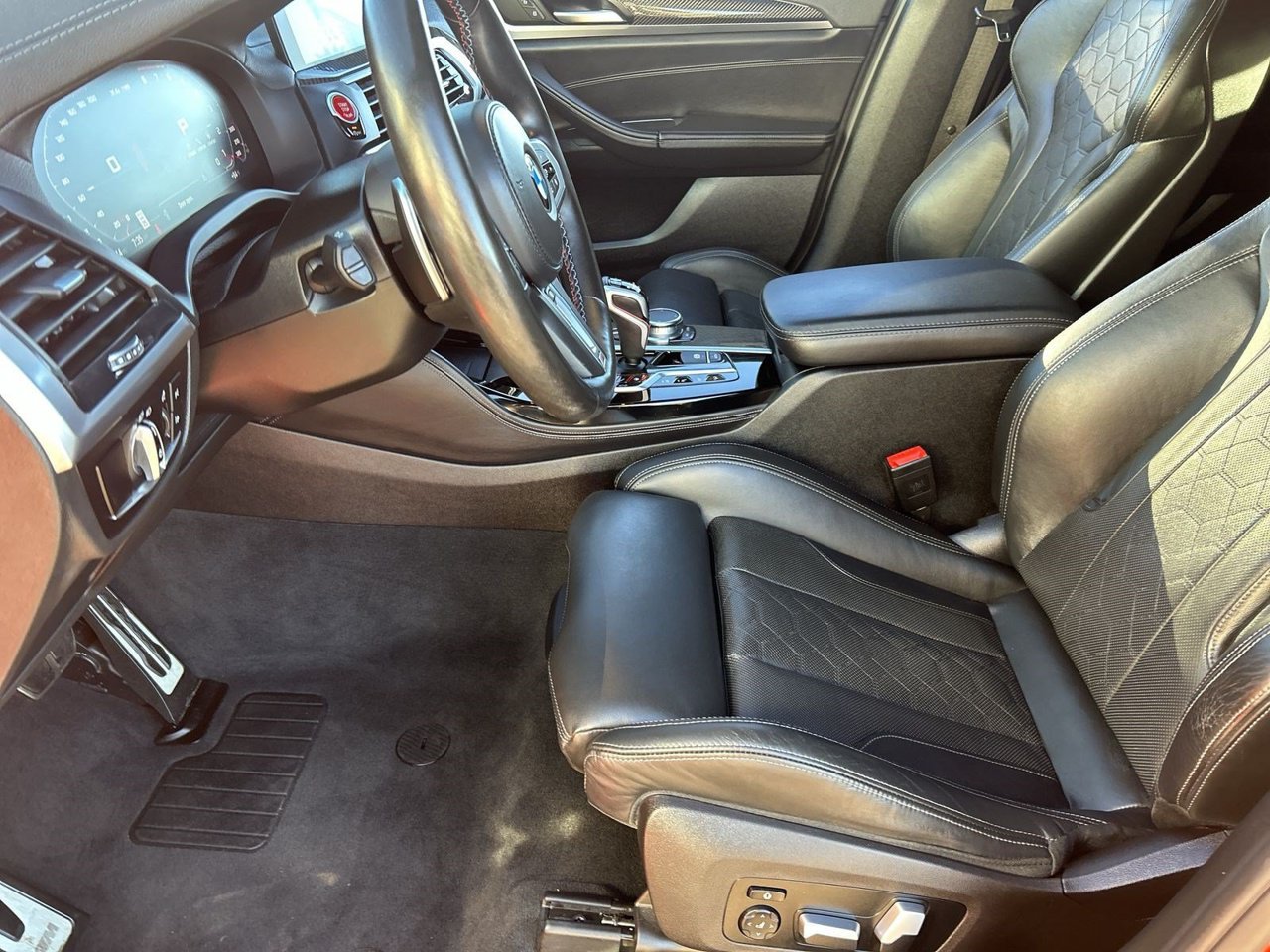 Used 2021 BMW X4 M w/ Executive Package AWD/4WD image 15