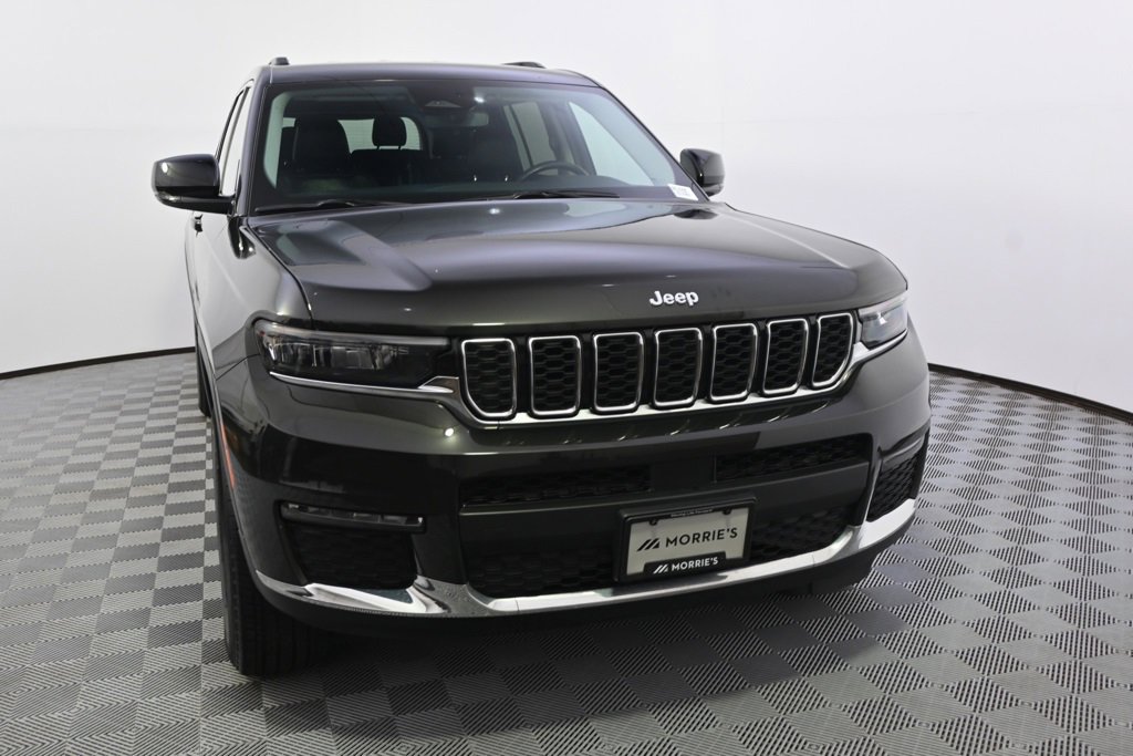 Used 2022 Jeep Grand Cherokee L Limited image 9