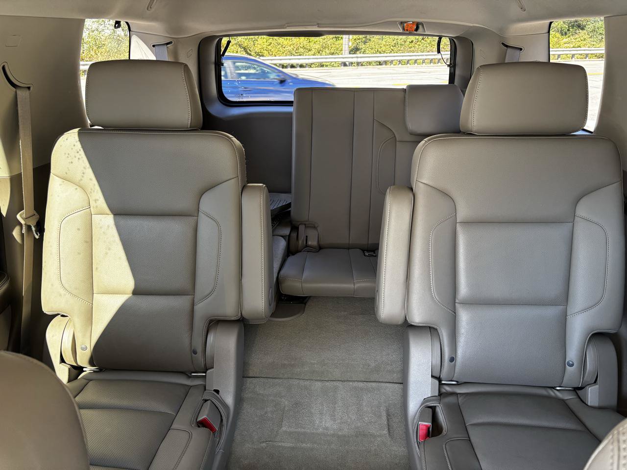 Used 2015 Chevrolet Tahoe LTZ AWD/4WD image 18