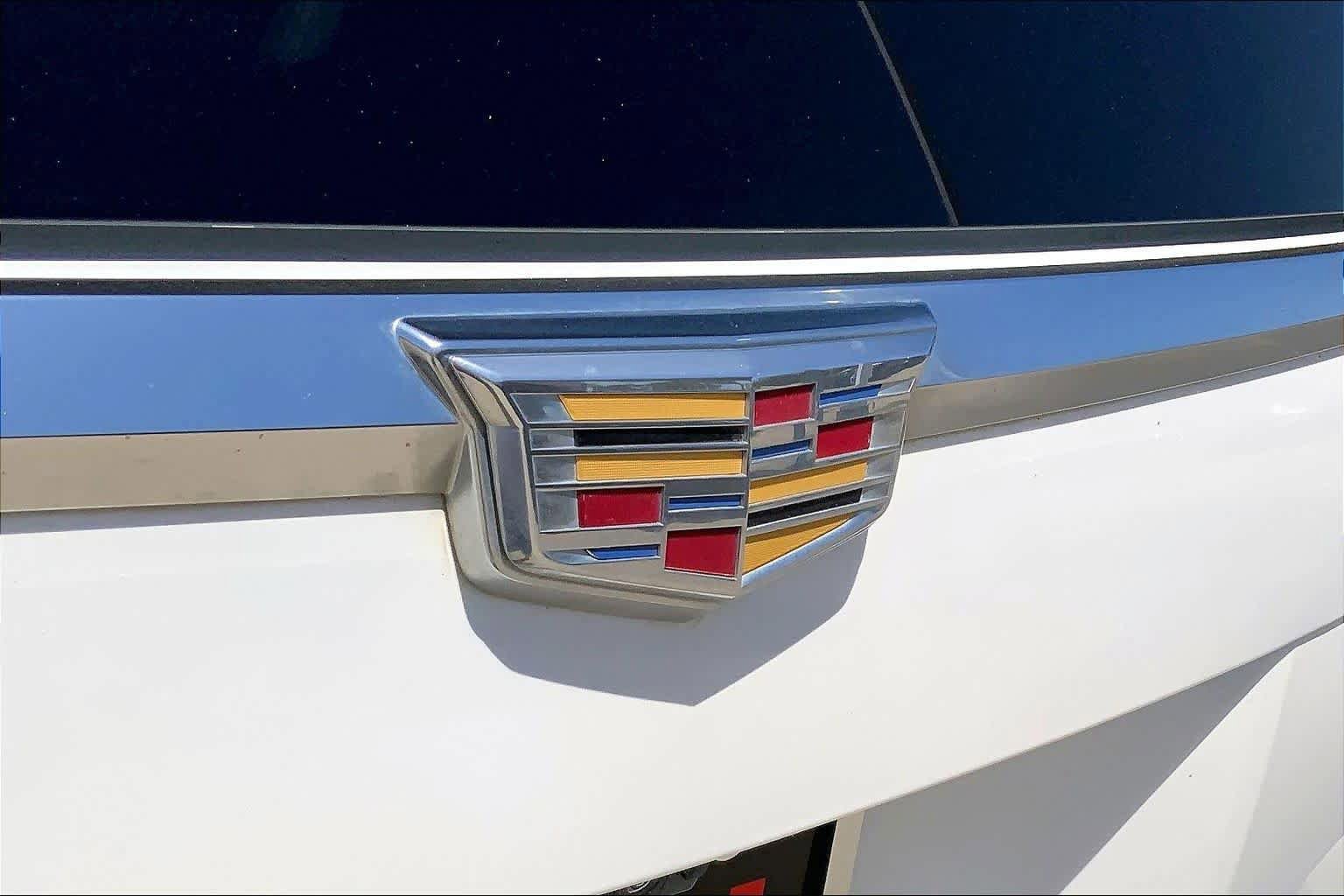 Used 2017 Cadillac Escalade Luxury AWD/4WD image 30