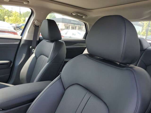 New 2025 Kia K5 EX image 17