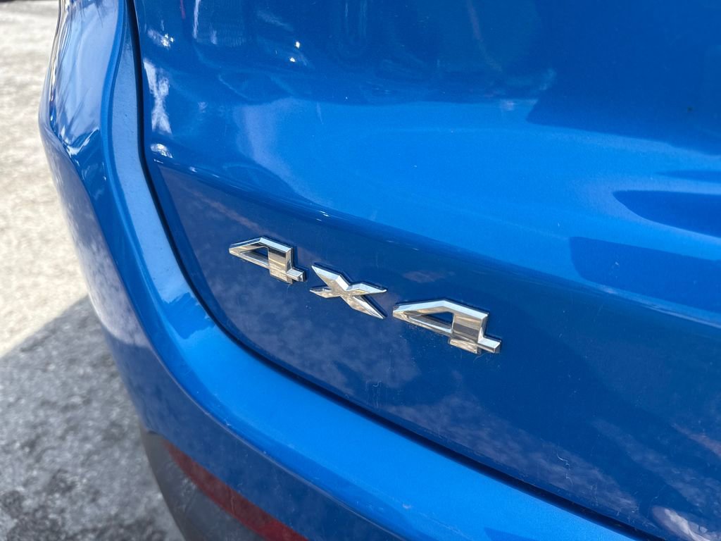 Used 2022 Jeep Compass Limited w/ Sun and Sound Group image 10