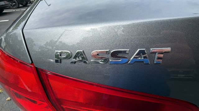 Used 2015 Volkswagen Passat 1.8T Limited Edition FWD image 28