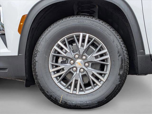 New 2026 Chevrolet Traverse LT w/ Driver Confidence Package AWD/4WD image 18