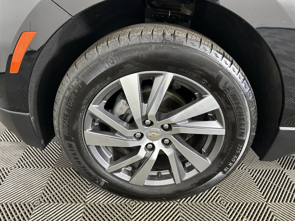 Certified 2024 Chevrolet Equinox LT w/ LPO, Floor Liner Package FWD image 33
