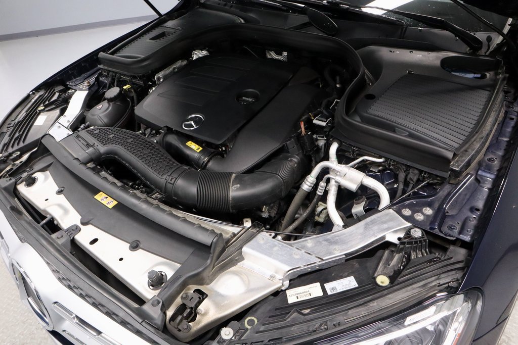 Used 2022 Mercedes-Benz GLC 300 4MATIC image 18