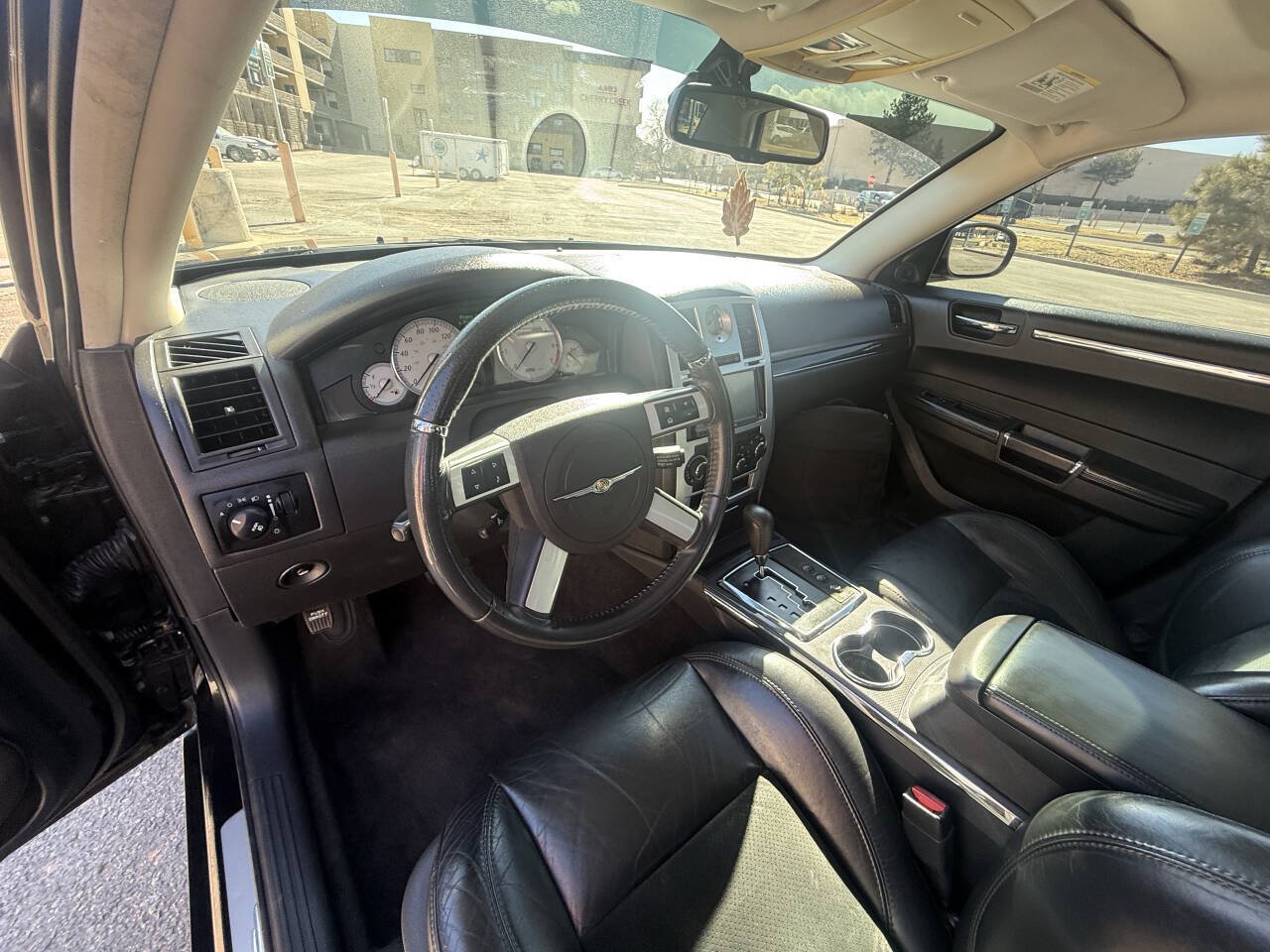 Used 2010 Chrysler 300 SRT8 w/ SRT Option Group II RWD image 17