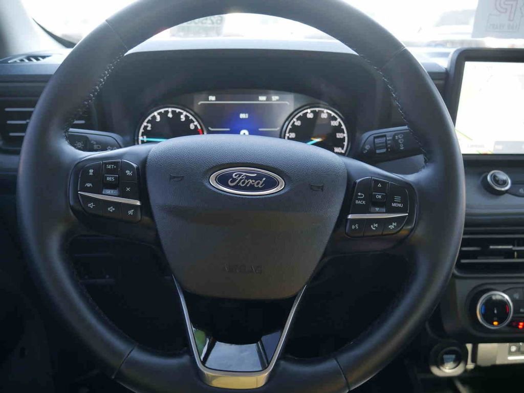 Used 2024 Ford Maverick Lariat w/ Black Appearance Package image 37