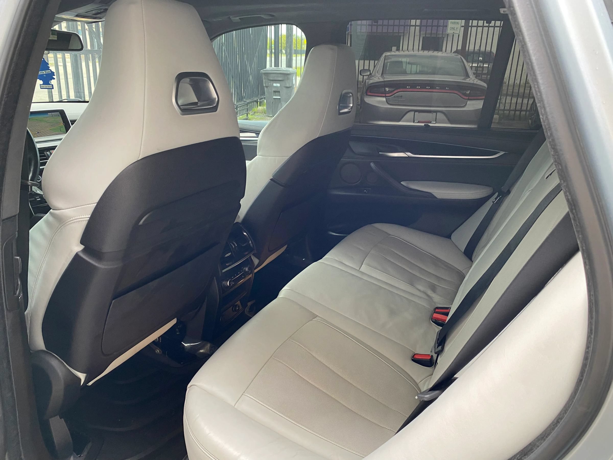Used 2015 BMW X5 M AWD/4WD image 9