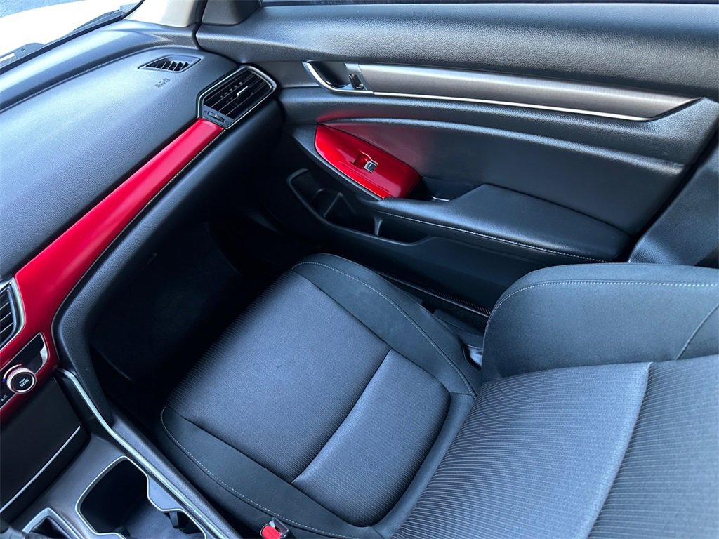 Used 2019 Honda Accord LX image 28