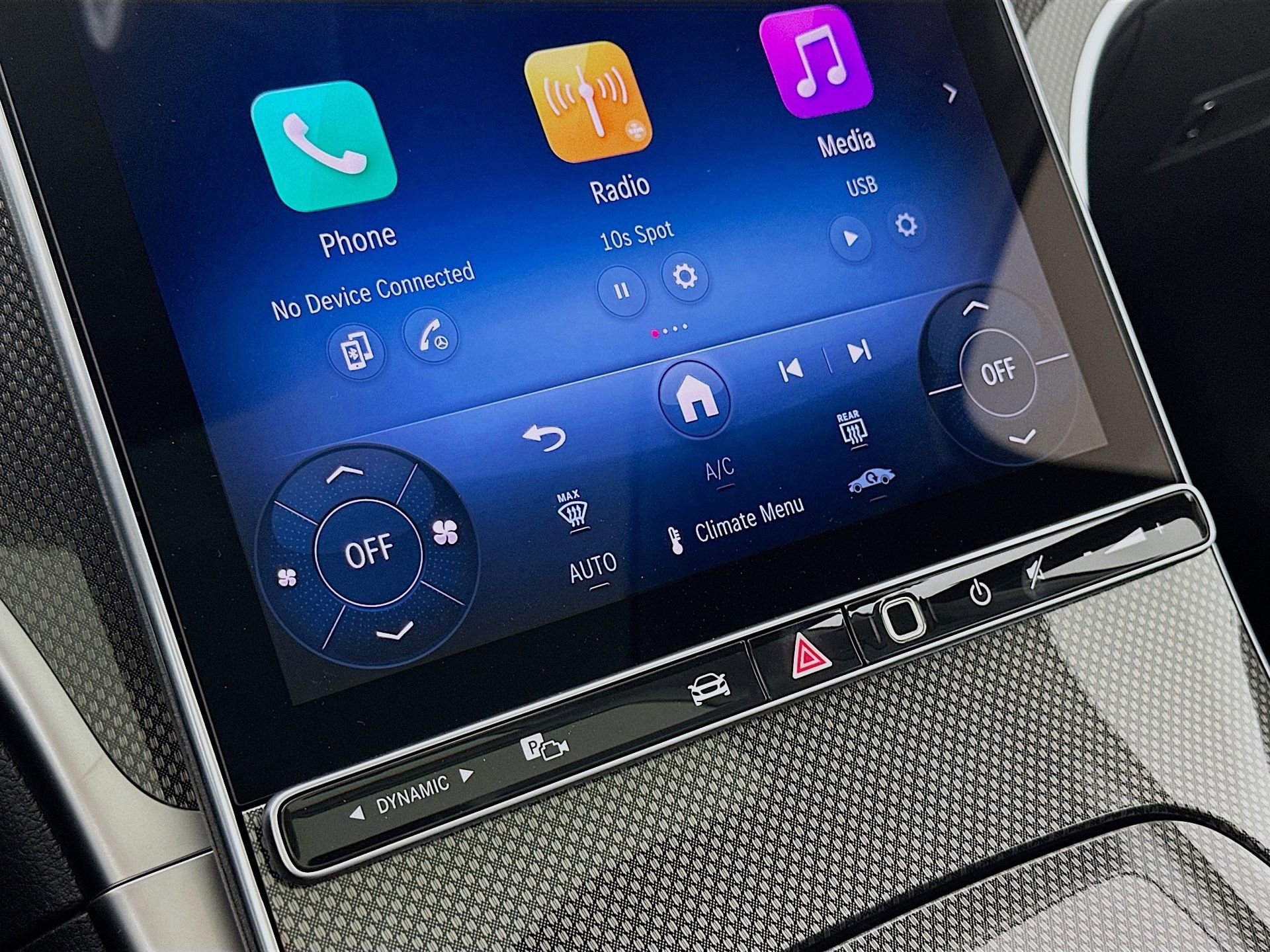 New 2026 Mercedes-Benz C 300 Sedan image 16