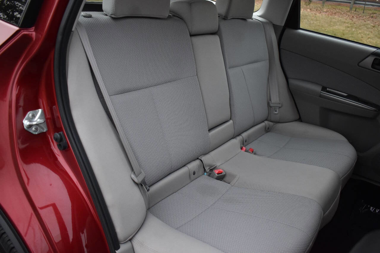 Used 2012 Subaru Forester 2.5X w/ Alloy Wheel Pkg image 15