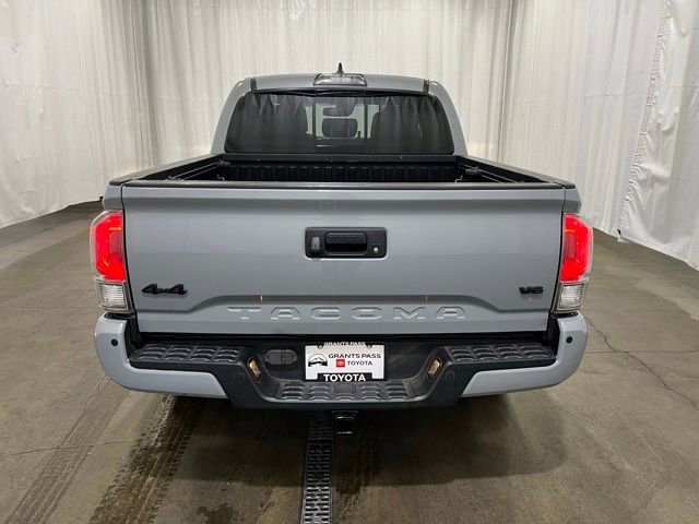 Used 2019 Toyota Tacoma Limited image 5