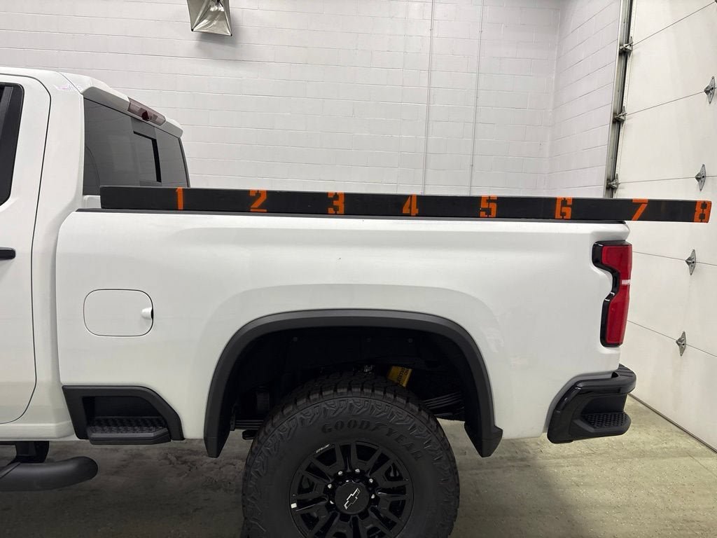 New 2026 Chevrolet Silverado 2500 ZR2 w/ LPO, Dark Essentials Package AWD/4WD image 12