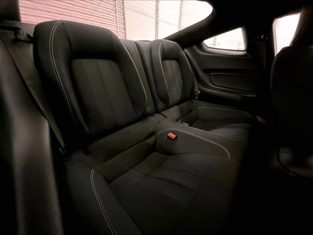 Used 2020 Ford Mustang Coupe RWD image 26