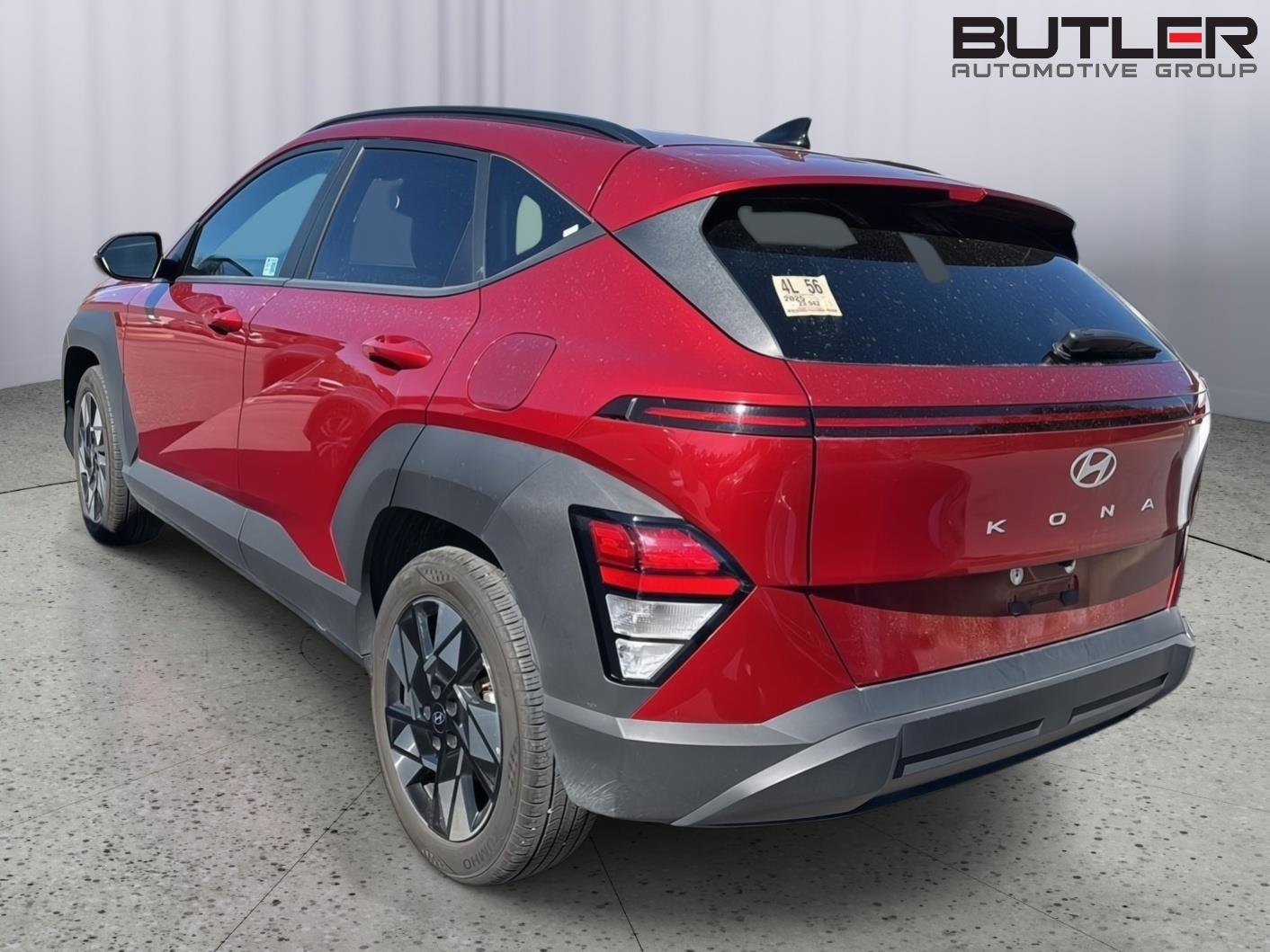 Used 2025 Hyundai Kona SEL image 7