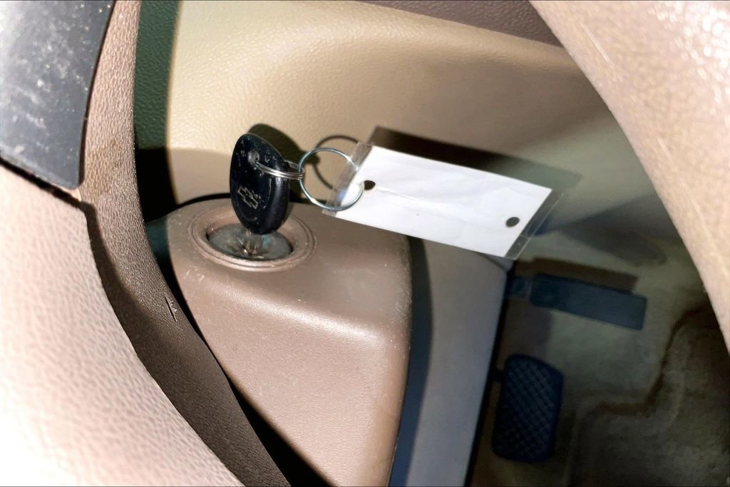 Used 2009 Chevrolet HHR LS image 13