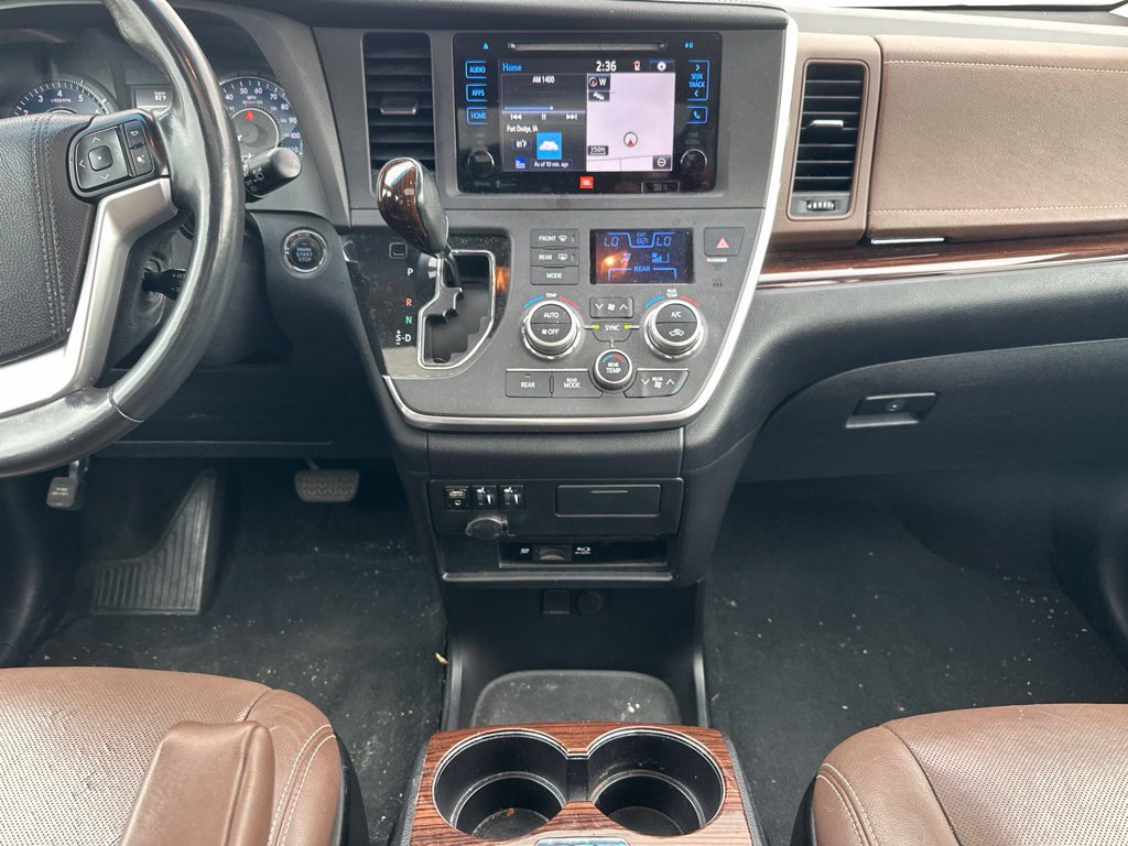Used 2015 Toyota Sienna Limited Premium AWD/4WD image 33