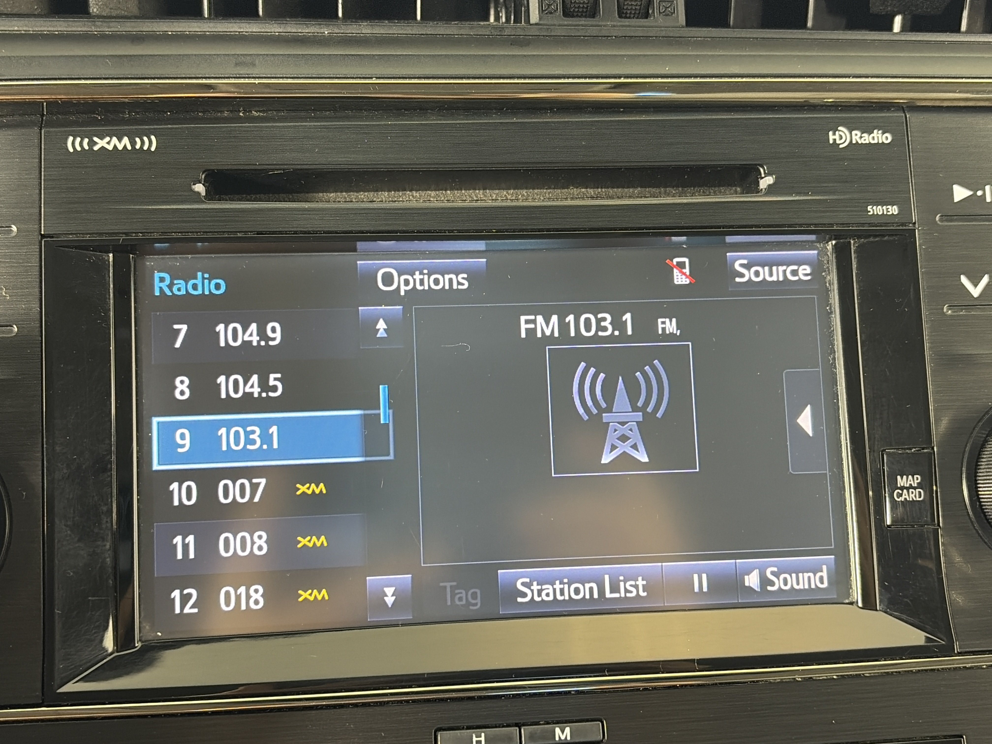 Used 2016 Toyota Avalon Touring FWD image 19