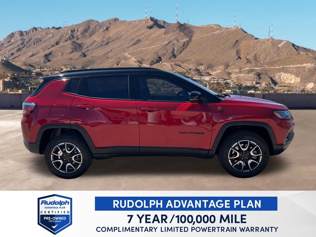 Used 2025 Jeep Compass Trailhawk AWD/4WD image 7