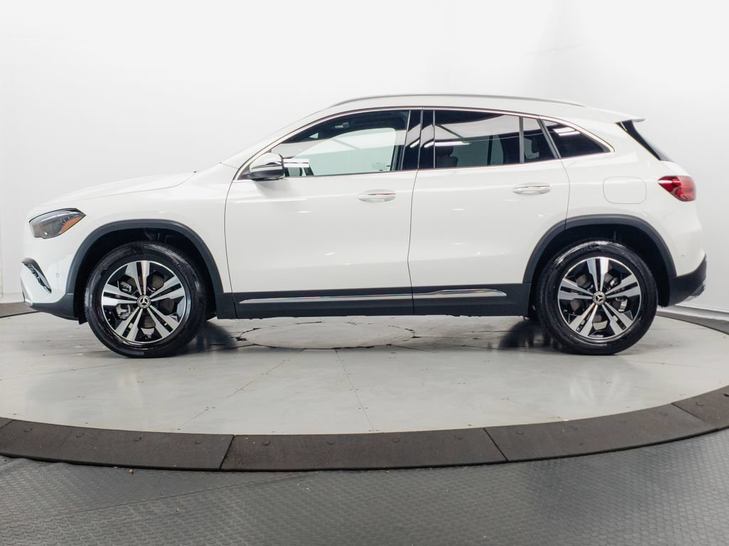 Certified 2026 Mercedes-Benz GLA 250 4MATIC image 4
