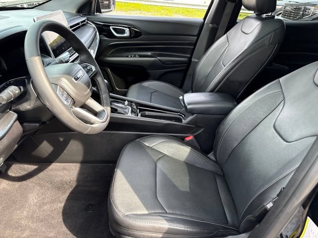 Used 2023 Jeep Compass High Altitude w/ Driver Assist Group I AWD/4WD image 8