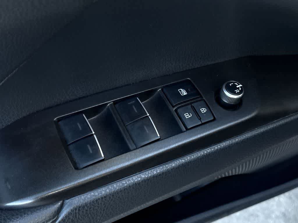 Used 2024 Toyota Camry XSE FWD image 23