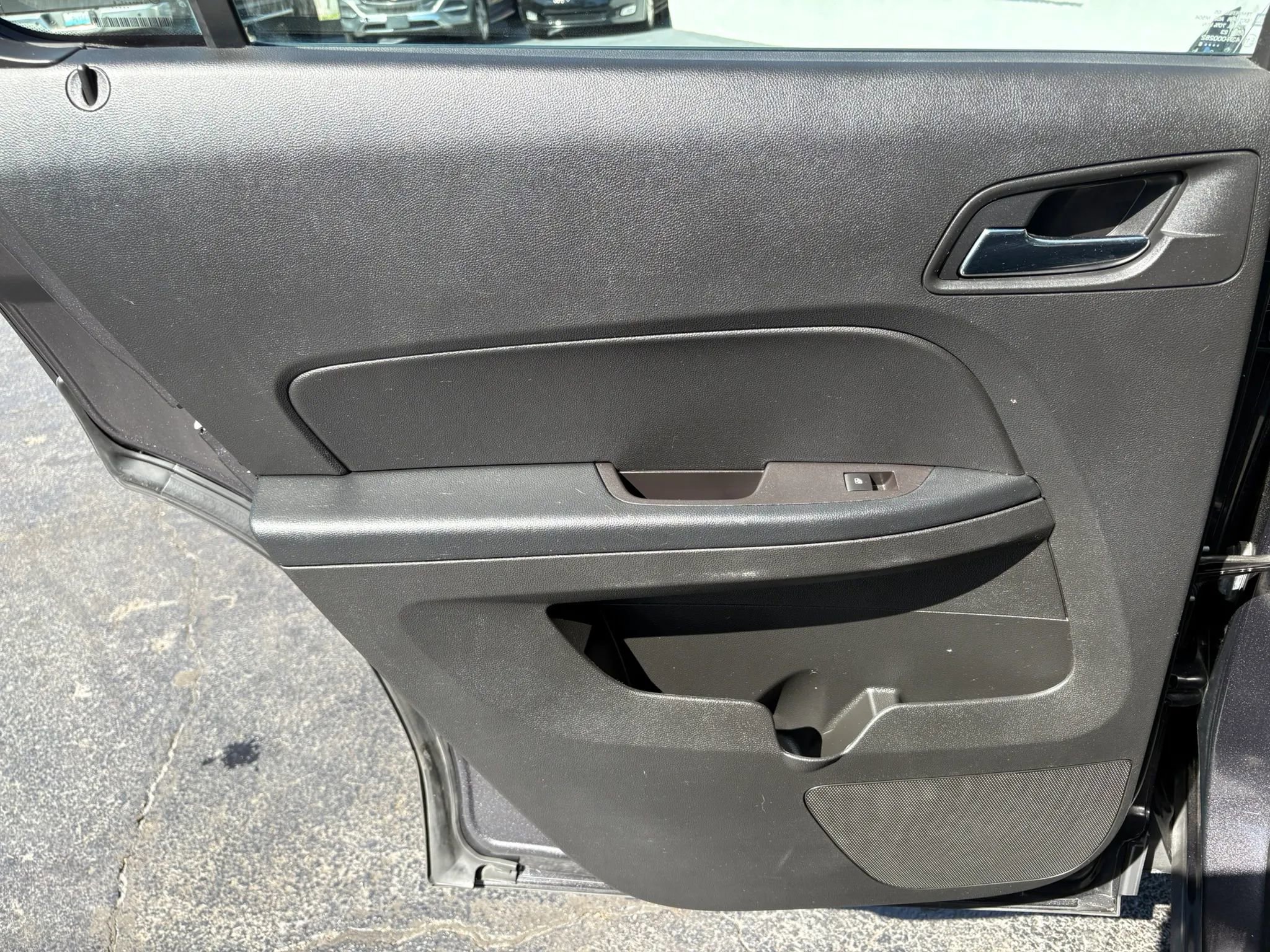 Used 2016 Chevrolet Equinox LS FWD image 13