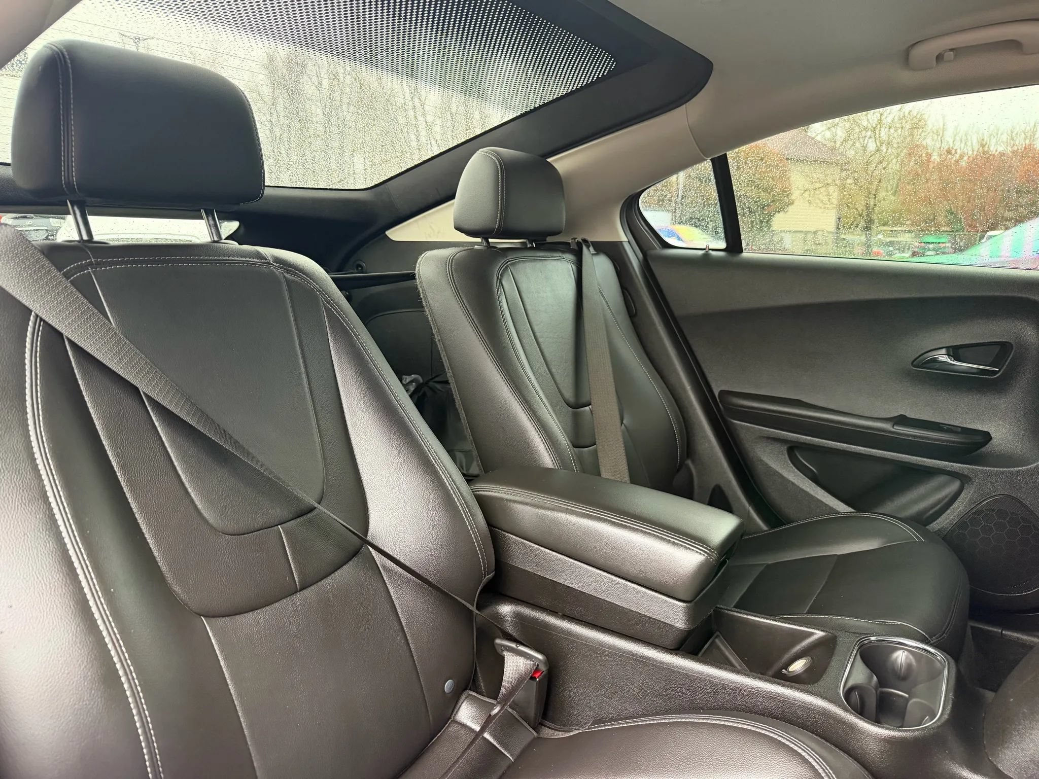 Used 2014 Chevrolet Volt Premium w/ Premium Trim Package FWD image 22