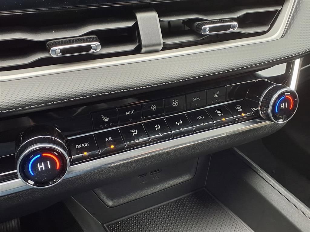 New 2026 Chevrolet Equinox LT image 21