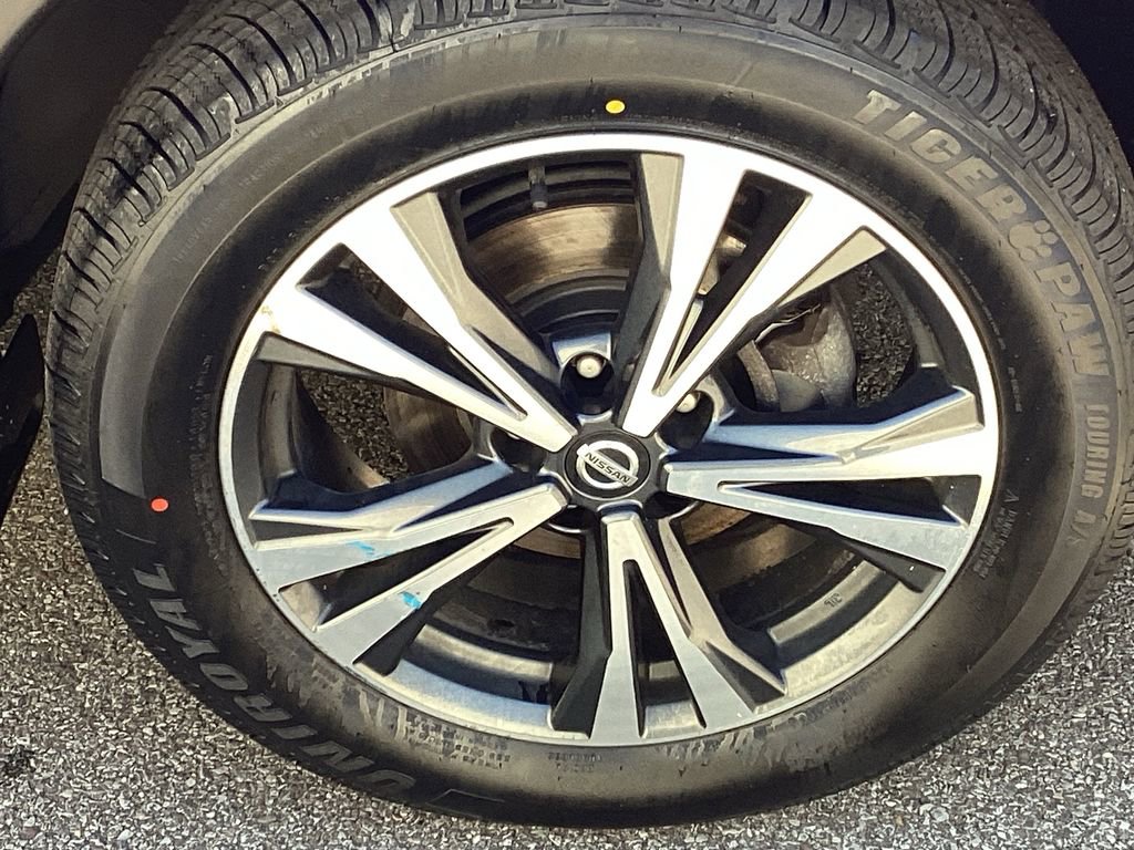 Used 2018 Nissan Rogue SL image 21