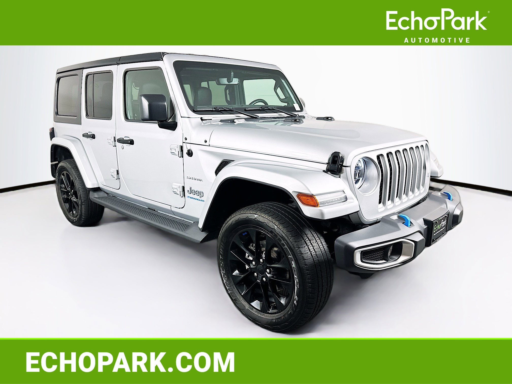 Used 2023 Jeep Wrangler Unlimited Sahara w/ Cold Weather Group AWD/4WD image 1