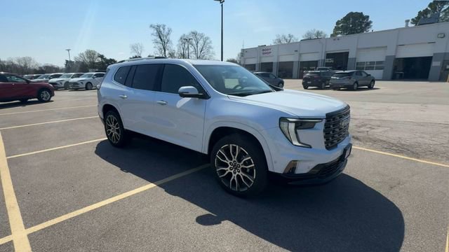 New 2026 GMC Acadia Denali Ultimate image 2
