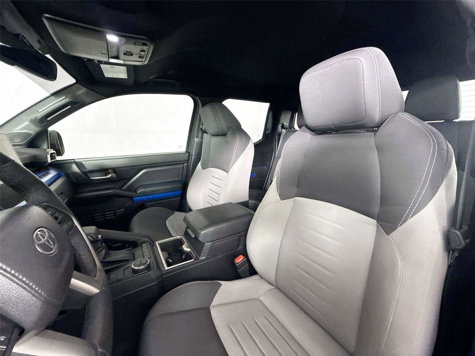 Used 2024 Toyota Tacoma TRD Sport image 15