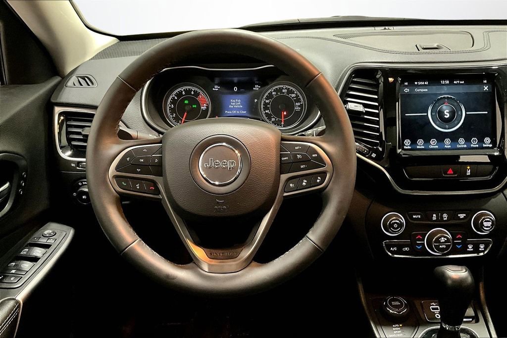 Used 2022 Jeep Cherokee Limited AWD/4WD image 8